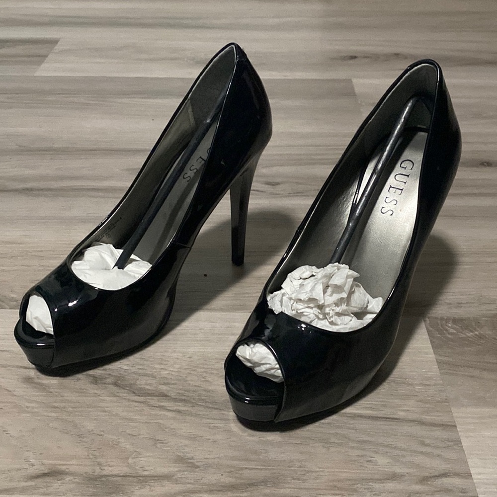 Guess black heels